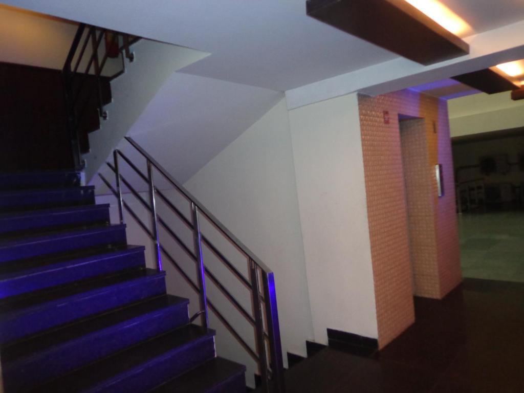 O Hotel 2*