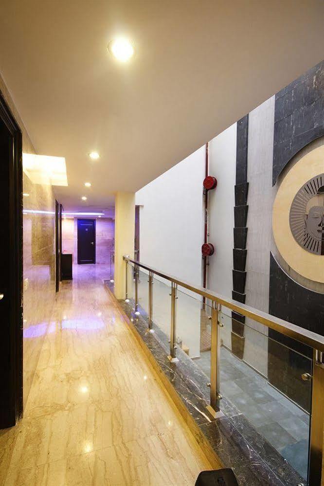 O Hotel 2*
